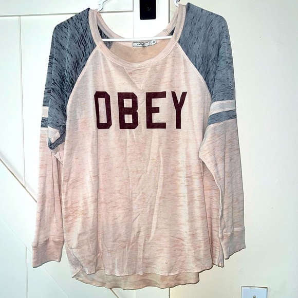 OBEY long sleeve - Picture 2 of 3